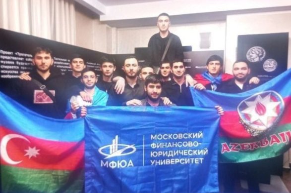 В России возбуждено уголовное дело против азербайджанских студентов за лозунг «Да здравствует Азербайджан!»