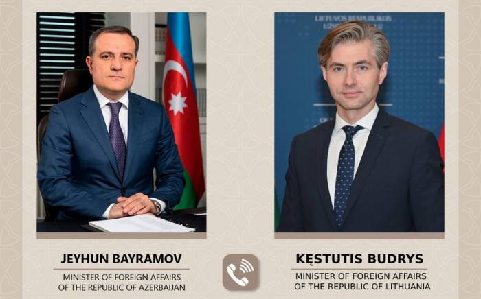 Новый глава МИД Литвы позвонил Джейхуну Байрамову
