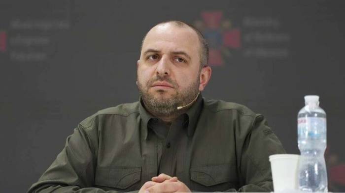 В Украине начали уголовное производство против министра обороны Рустема Умерова
