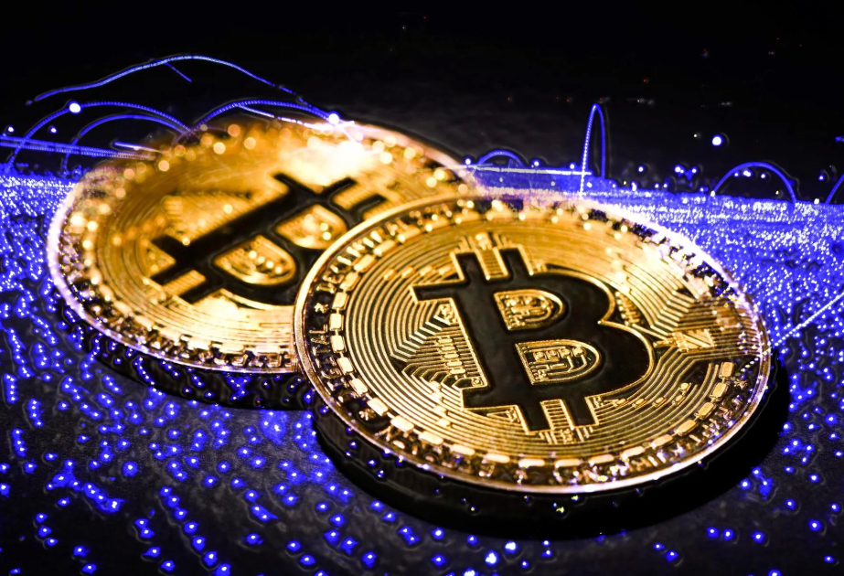 Биткоин упал ниже 95 тысяч долларов