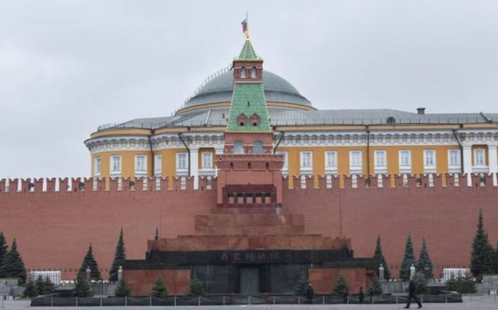 Мавзолей Ленина закроется на два месяца
