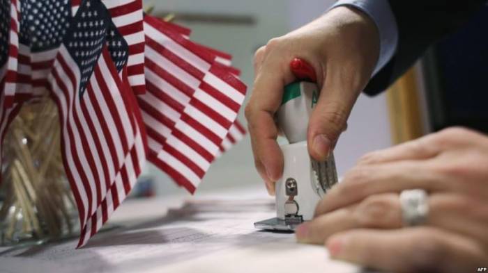 США вывезли в Гондурас мигрантов из Венесуэлы с базы Гуантанамо
