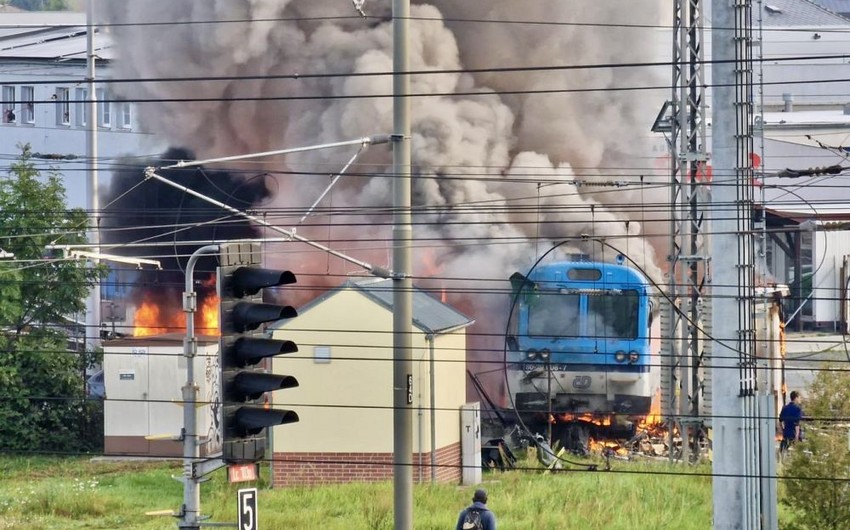 В Чехии загорелся поезд с бензолом
