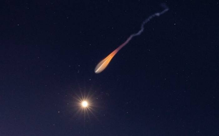 Ракета SpaceX вывела на орбиту 22 мини-спутника Starlink
