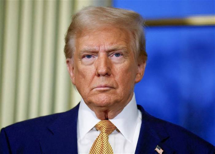 Трамп назвал Зеленского лучшим президентом Украины
