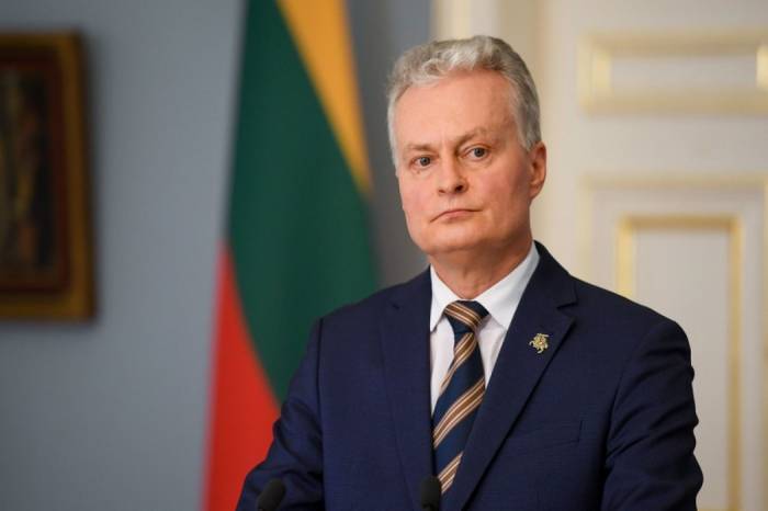 Президент Литвы призвал Европу удвоить расходы на оборону
