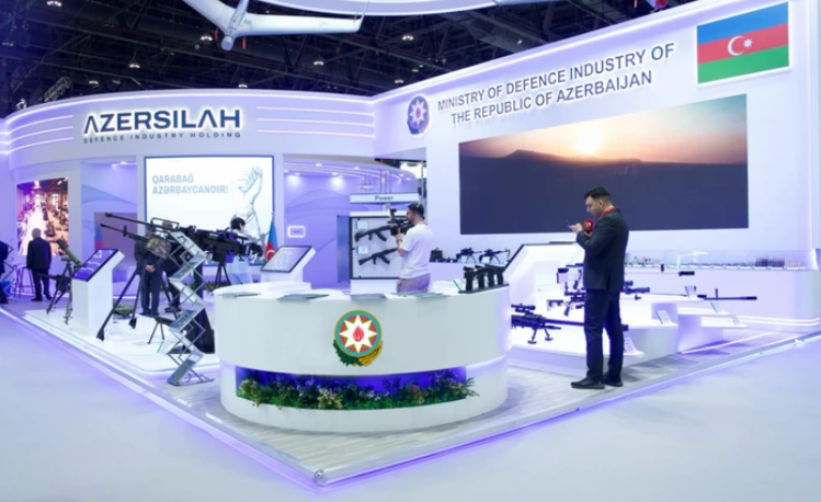 Азербайджанское вооружение представлено на выставке IDEX-2025