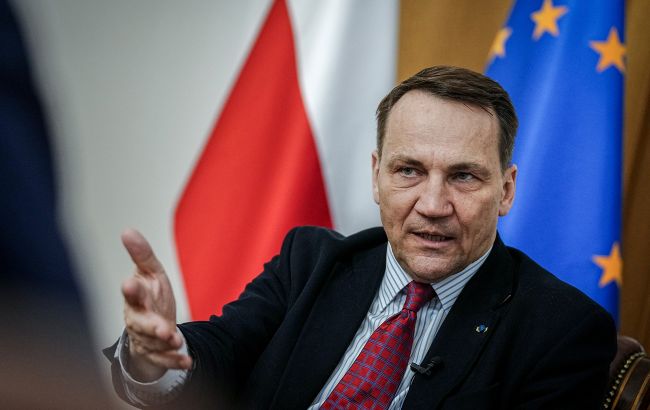Польша не намерена посылать на Украину миротворческий контингент