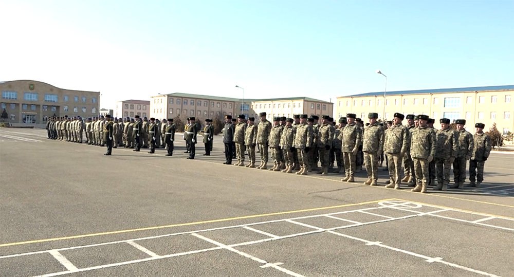 Азербайджанские военнослужащие вернулись с учений в Карсе