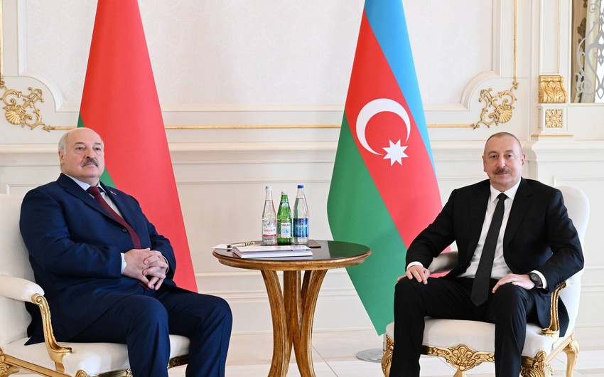 Александр Лукашенко направил поздравительное письмо президенту Ильхаму Алиеву
