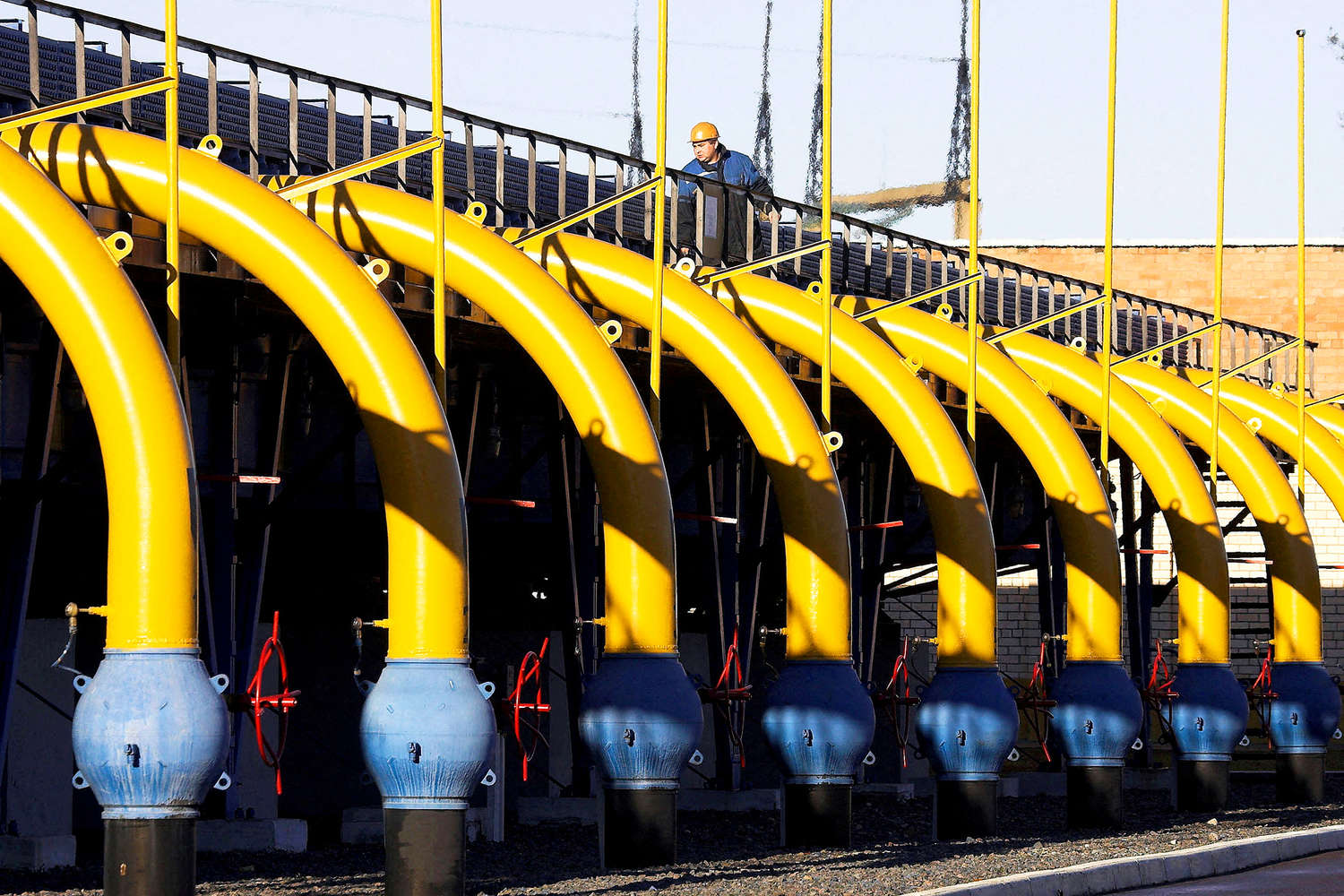 Цена газа в Европе выросла на 5% в феврале