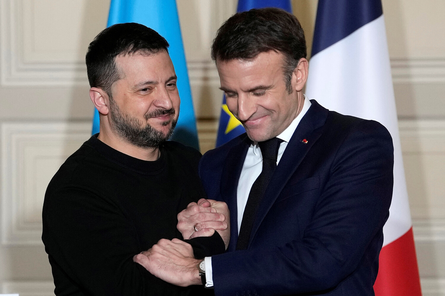 Макрон заявил о выделении дополнительных €2 млрд на военную помощь Украине