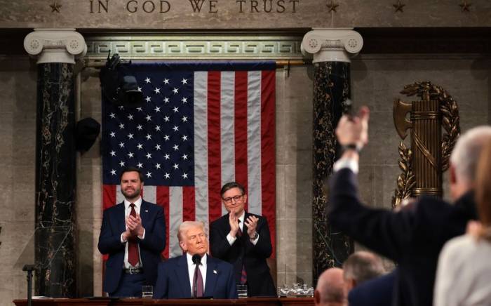 Опрос: около 80% американцев положительно оценили выступление Трампа в Конгрессе
