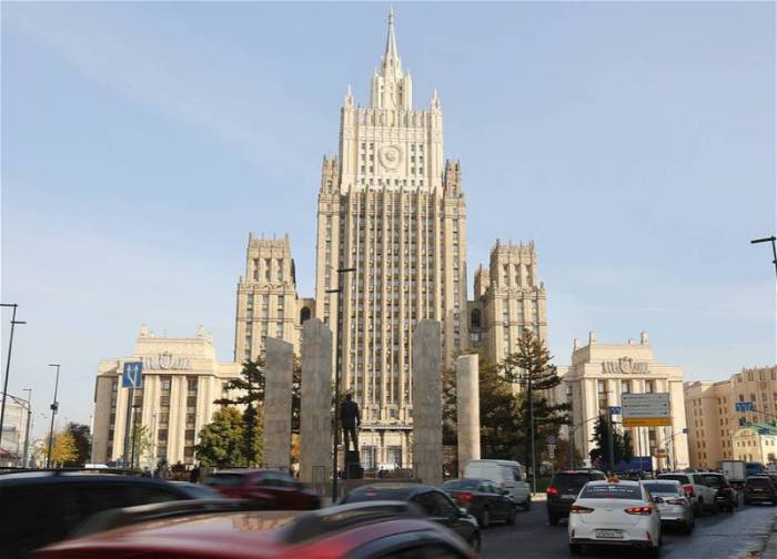 Россия высылает двух британских дипломатов

