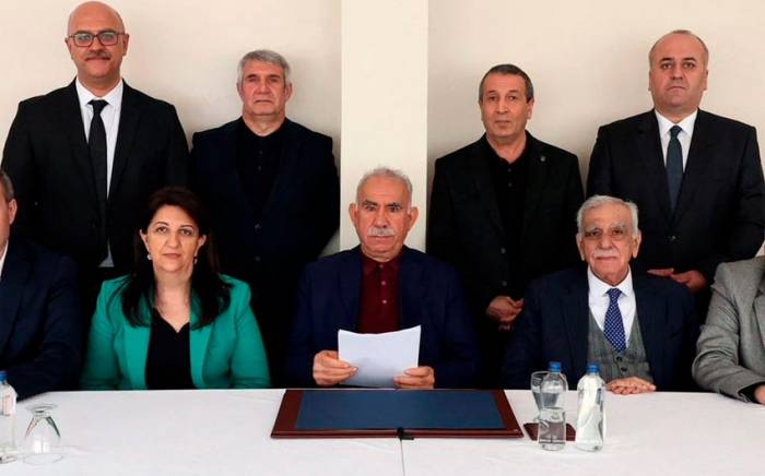 Лидер террористической организации PKK перенес операцию
