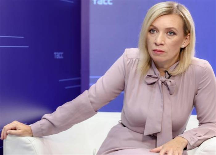 Макрона назвали «атомным Оле-Лукойе»
