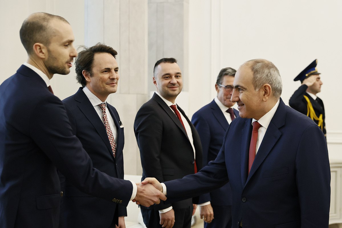 Пашинян принял лоббиста Армении на Западе