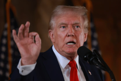 Трамп объяснил свои слова о мире в Украине за сутки