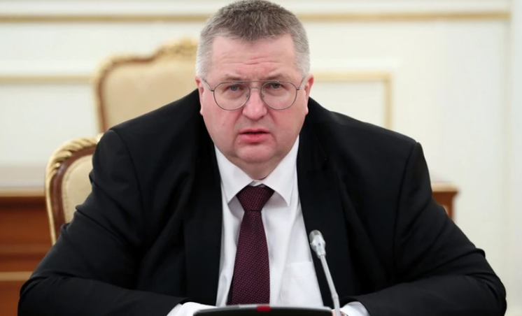 Вице-премьер РФ: Армении придется выбирать между ЕАЭС и ЕС, усидеть на двух стульях не удастся