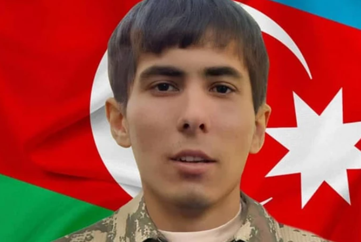 В Баку трагически погибли родители шехида