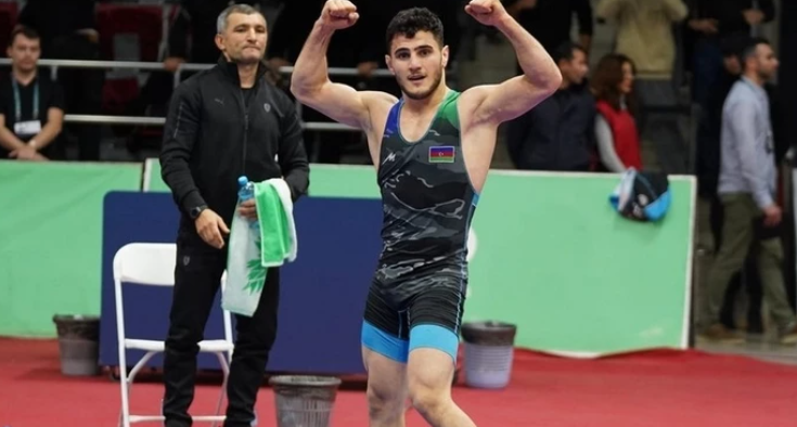 Азербайджанский борец греко-римского стиля вышел в финал чемпионата Европы