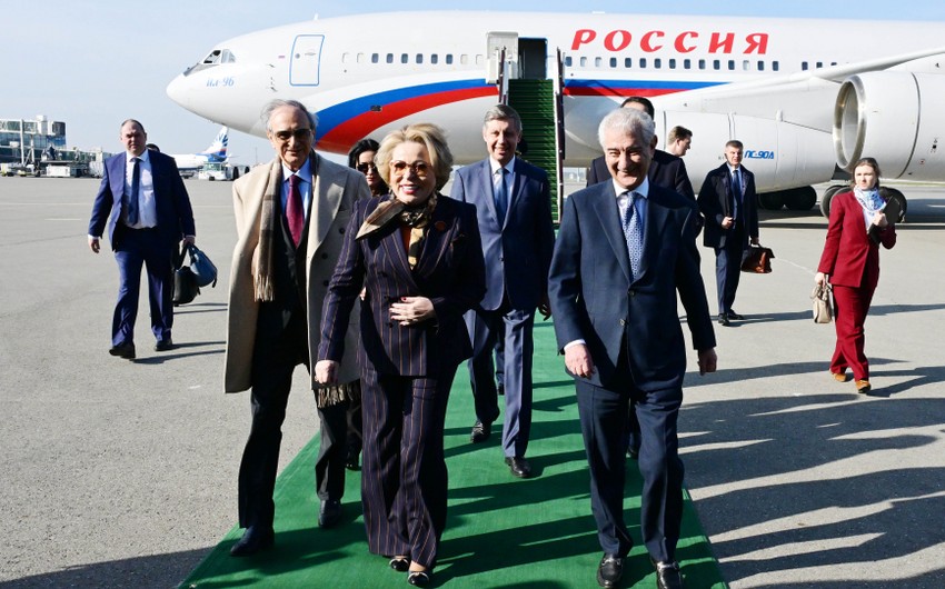 Председатель Совфеда РФ прибыла с официальным визитом в Баку
