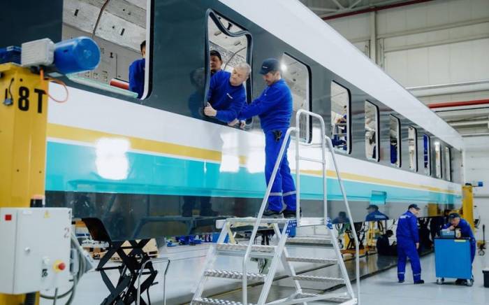 В Казахстане запущено серийное производство пассажирских вагонов Stadler
