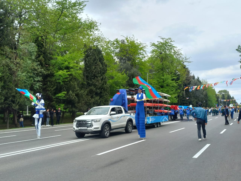 В Мингячевире состоялся официальный парад участников регаты «Кубок Президента – 2025»