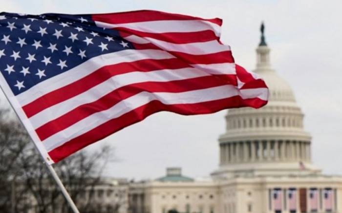 Более 11 тыс. госслужащих США получили доступ к закрытым файлам
