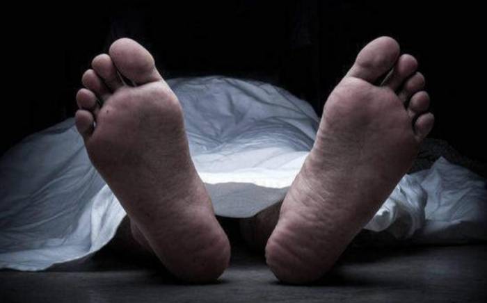 В Сумгайыте 52-летнего мужчину обнаружили мертвым в собственной квартире
