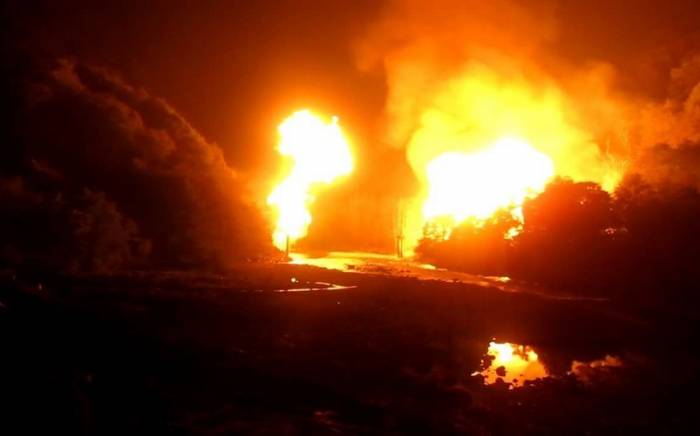 Неизвестные подорвали нефтепровод на севере Колумбии
