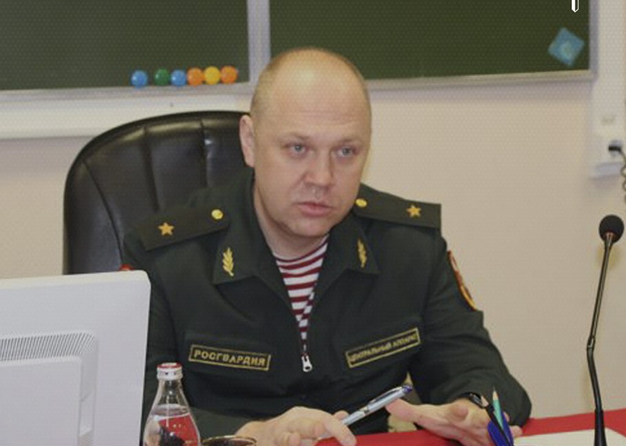 Генерала Росгвардии в рамках дела о мошенничестве отправили под арест