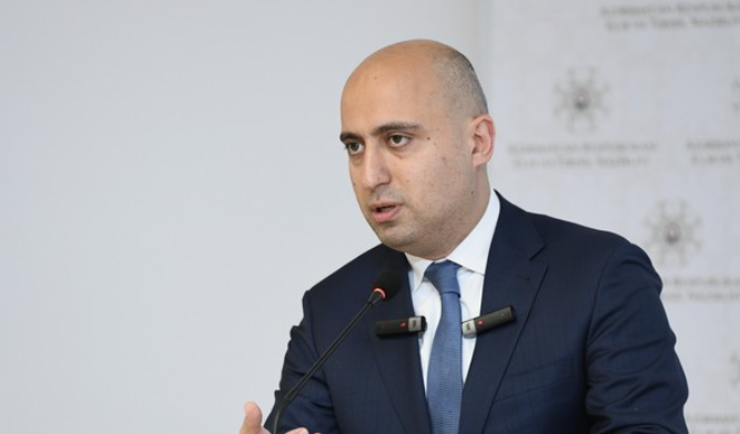Министр подписал приказ о начале приема в первые классы