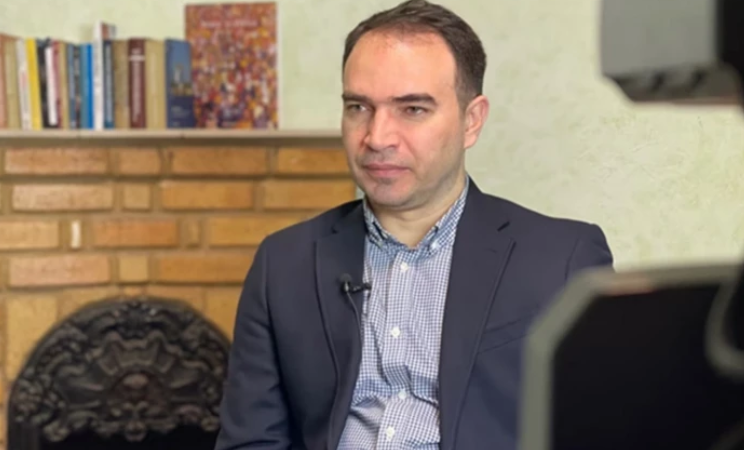 Бывшему дипломату, нанесшему тяжкие ножевые ранения, назначено строгое наказание