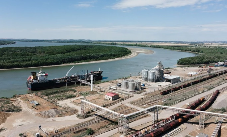 Азербайджан может принять участие в развитии молдавского порта Джурджулешты