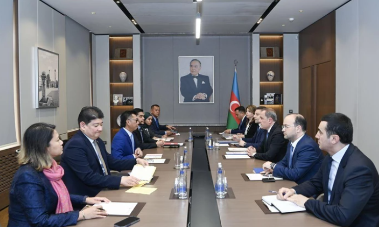 Азербайджан и Малайзия провели межмидовские политконсультации