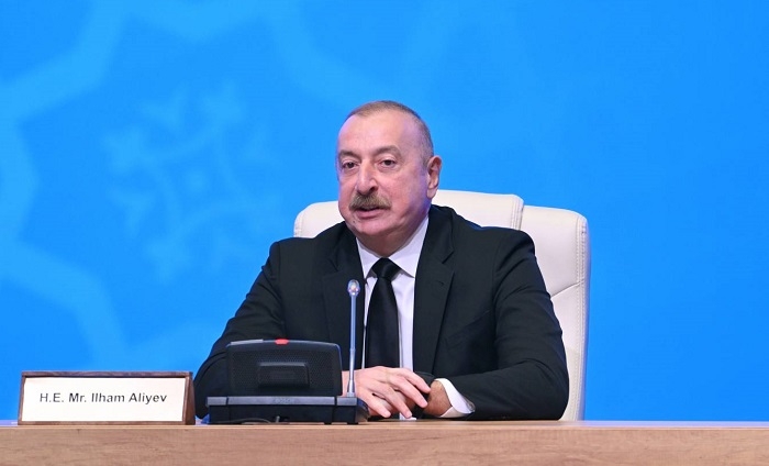 Ильхам Алиев прибыл с рабочим визитом в Турцию