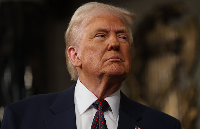 Трамп заявил о прямых переговорах с Ираном по атому