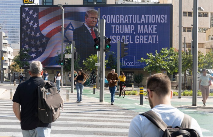 Противники Трампа выйдут на улицы с протестами