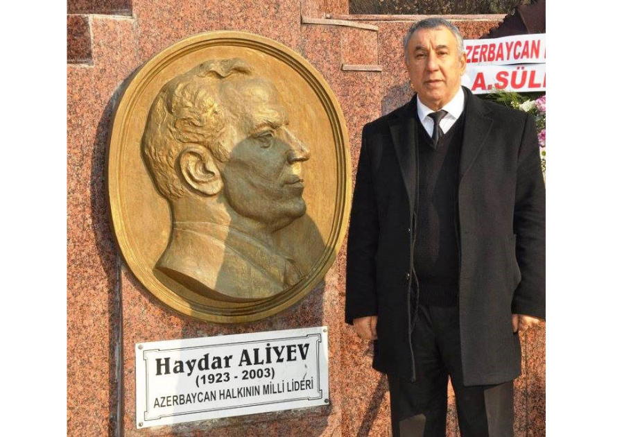 Сердар Унсал: Гейдар Алиев превратил Азербайджан в яркую звезду региона