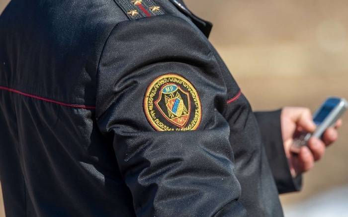 МВД Армении: Полиция вывела участников антироссийской акции у здания МИД в Ереване
