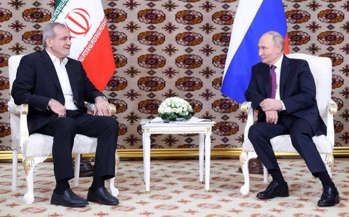 Путин и Пезешкиан обсудили международные и региональные вопросы
