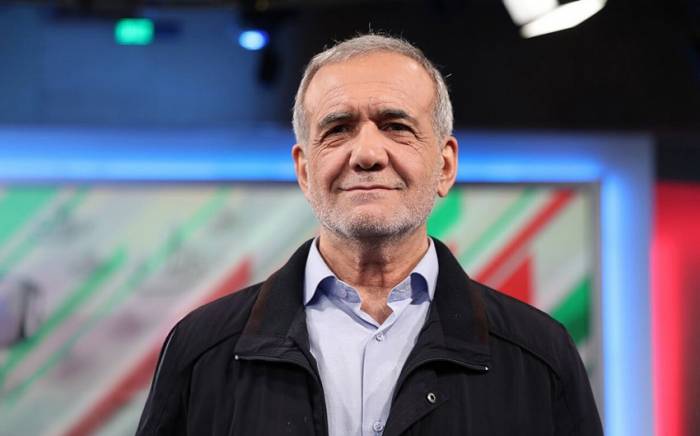 Пезешкиан назвал "наивными" заявления Трампа о готовности Ирана к ядерной сделке
