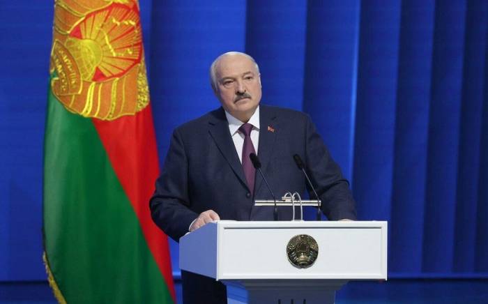 Лукашенко подписал закон об амнистии который затронет 8 тыс. человек
