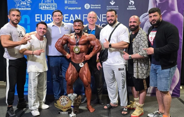 Азербайджанский бодибилдер Исмайыл Хабиев стал абсолютным чемпионом Европы
