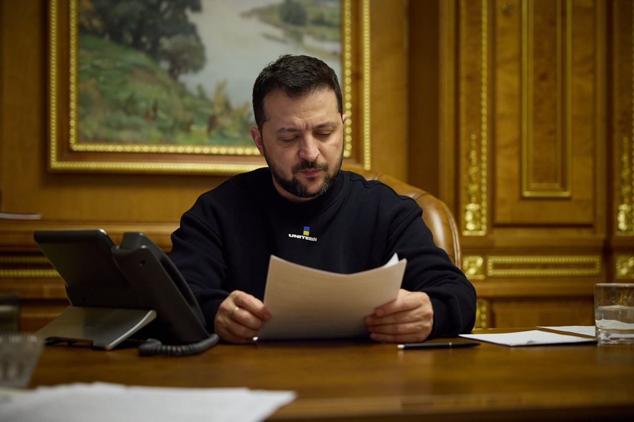 Зеленский заявил, что новые санкции заставят Россию прекратить огонь