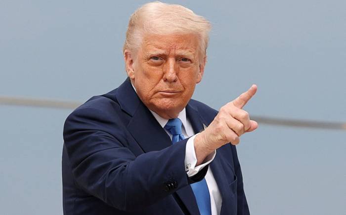 Трамп заявил об успешной атаке ВВС США на три ядерных объекта Ирана

