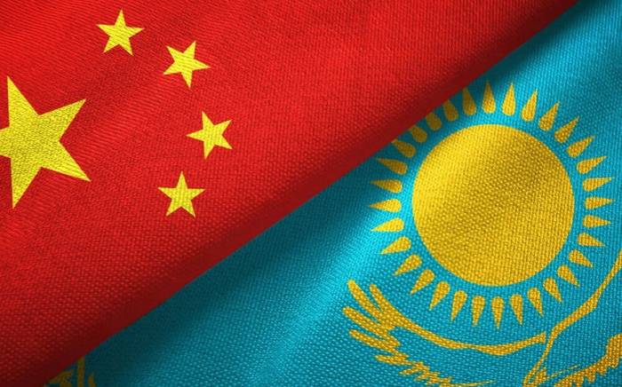 Казахстан и Китай подписали 8 документов для расширения сотрудничества в энергетике
