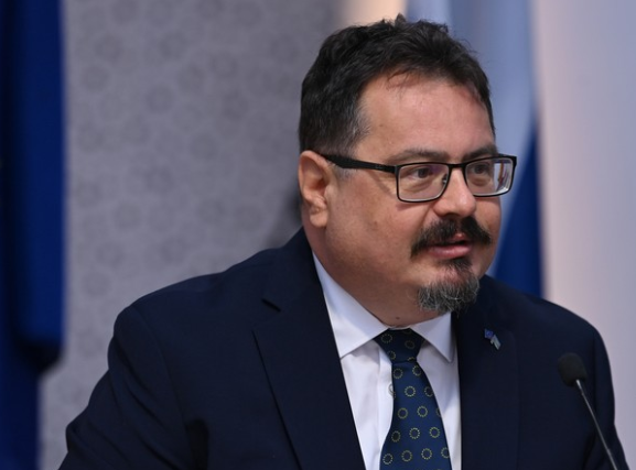 Посол ЕС поздравил сборную Азербайджана по мини-футболу с победой на ЧМ