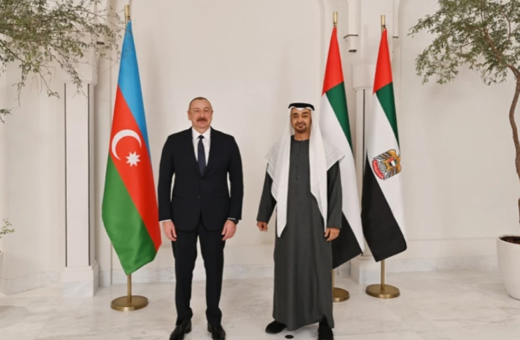 Руководящие лица ОАЭ поздравили Президента Азербайджана